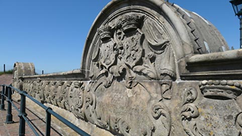 de sluis Termuntenzijl 