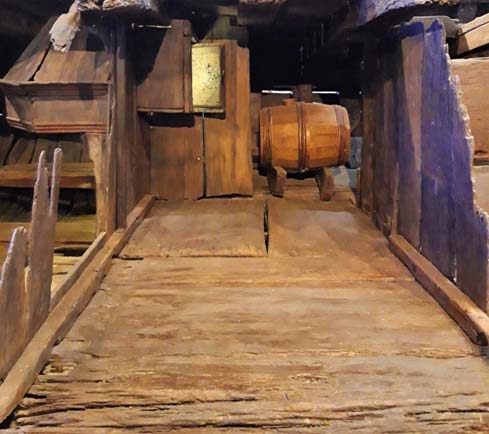 Woonruimte op een zeilschip. Bron: museum Lelystad.